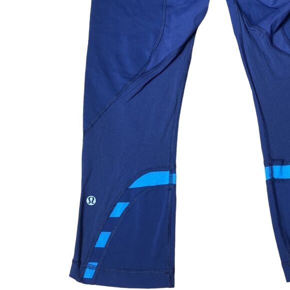 Lululemon blue on blue crop mesh leggings 8 - Picture 5 of 7